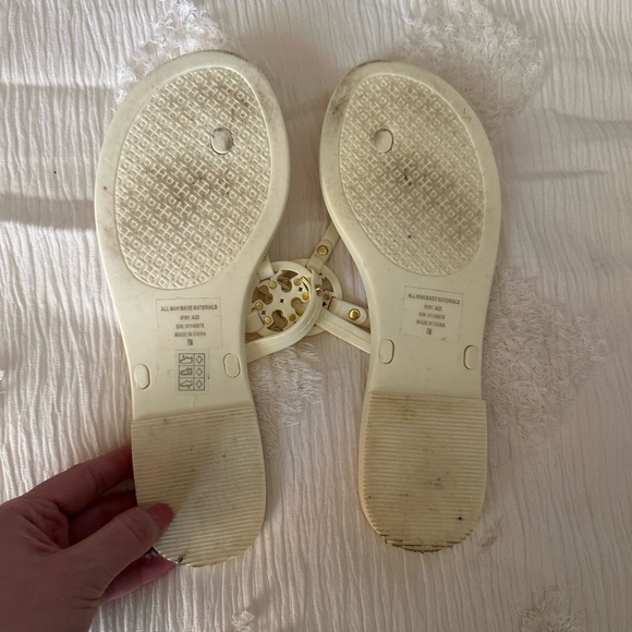 Tory Burch mini Miller jelly sandal - Picture 6 of 6